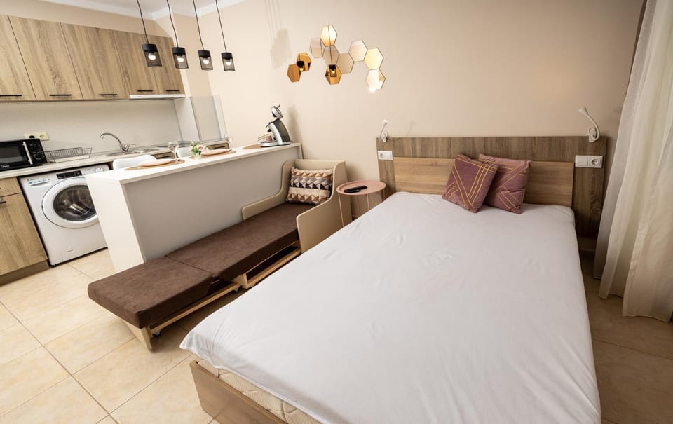 Flora Beach Resort Studio Apartment in Pomorie
