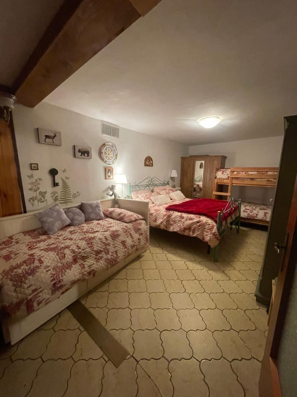 Property building, Living room, Bedroom