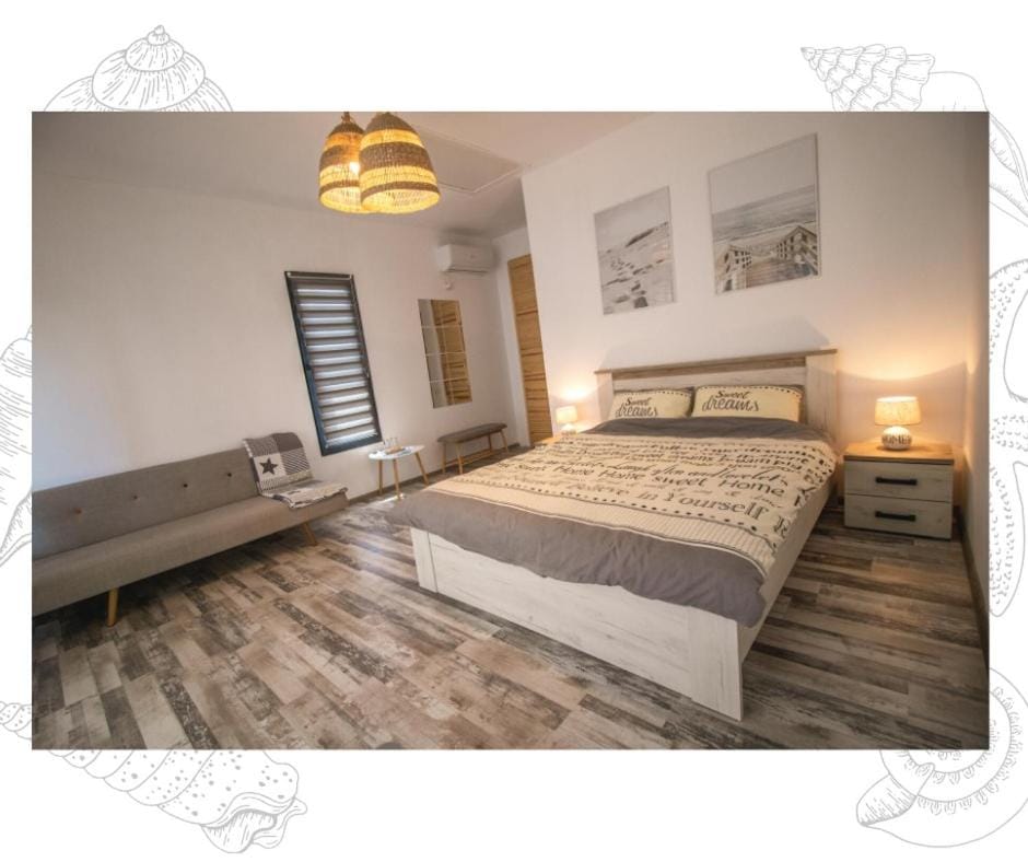 Flip Flop Bungalows Campground/ 
RV Resort in Constanța County