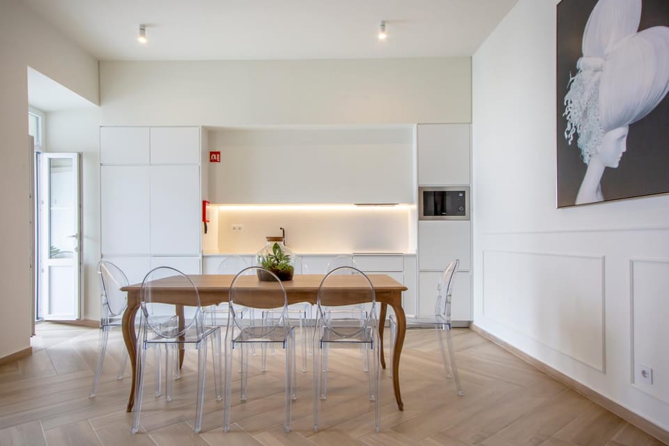 Communal kitchen, Internal: Not applicable to any particular room