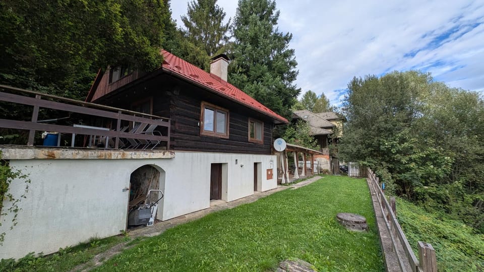 Property building, Garden, Garden view