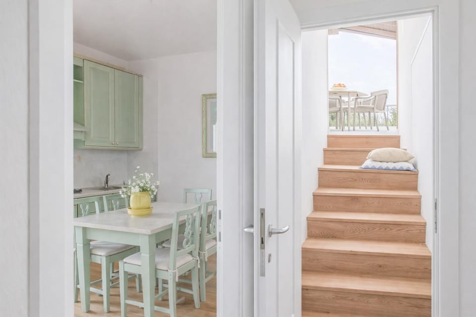 Balcony/Terrace, Dining area