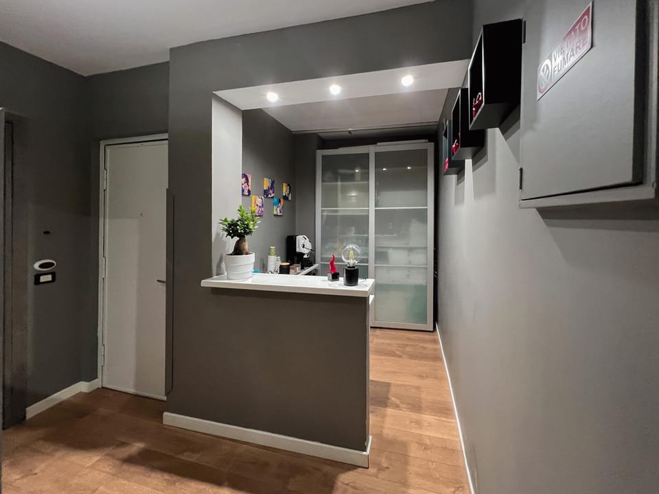 Lobby or reception, Decorative detail