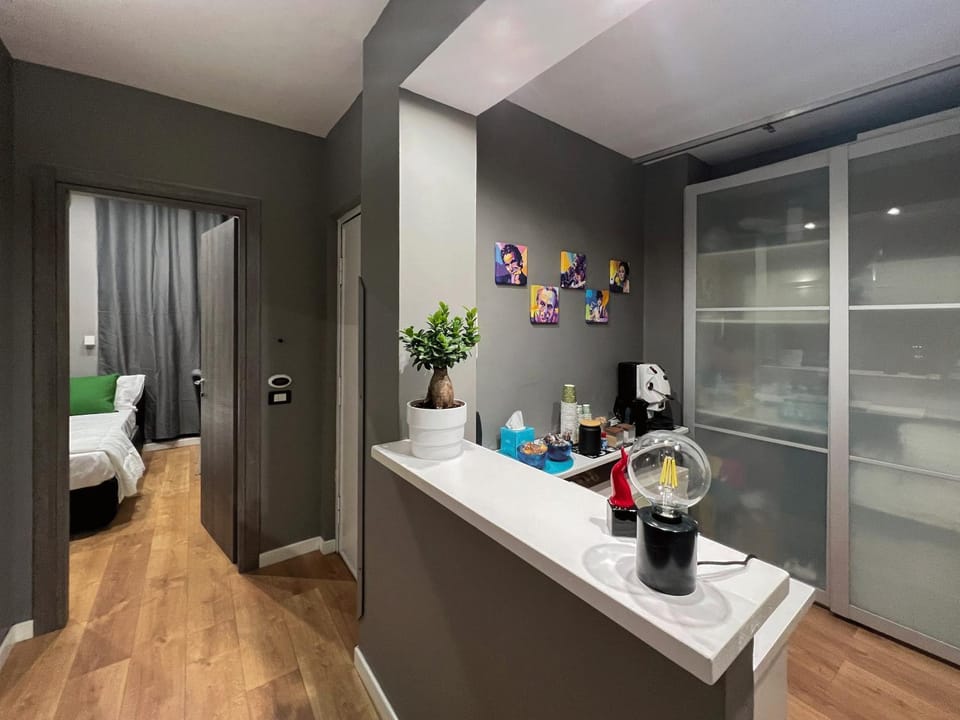 Lobby or reception, Decorative detail