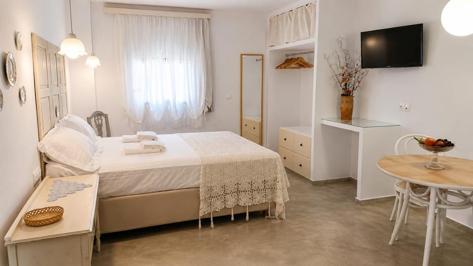 Est 1852 - Cozy Apartment in Decentralized Administration of the Aegean