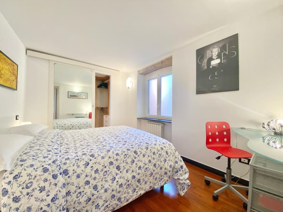 Bed, Photo of the whole room, Bedroom, hair dresser