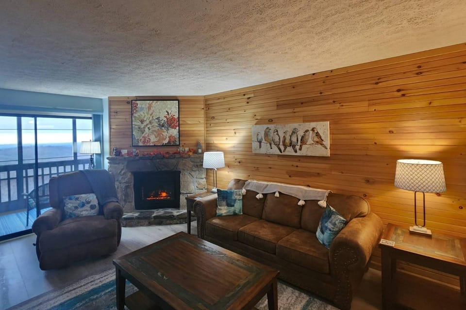Ski View Resort #208 House in Gatlinburg