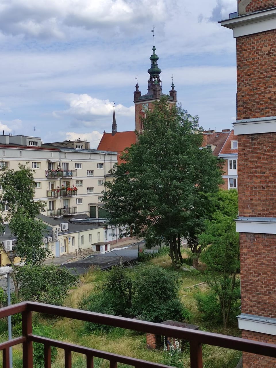 Property building, Street view