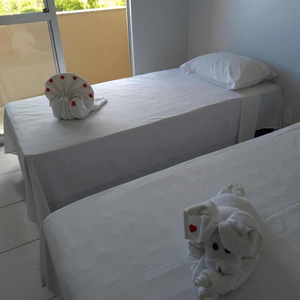 HOTEL GOLDEN DOLPHIN RESORT Apart- com VISTA PISCINAS Apartment hotel in State of Goiás