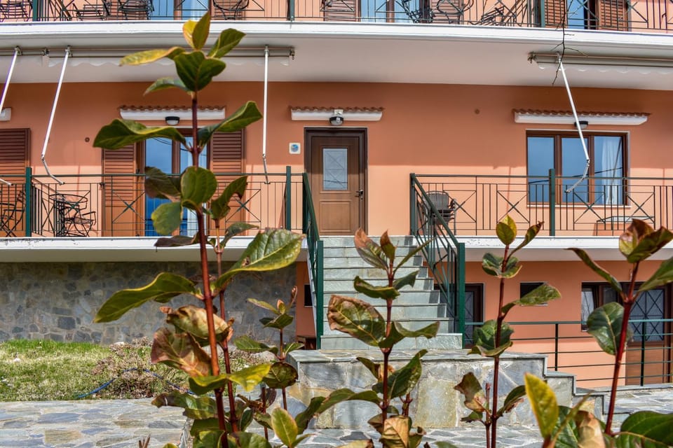 ΑΘΑΜΑΣ Apartment in Peloponnese, Western Greece and the Ionian
