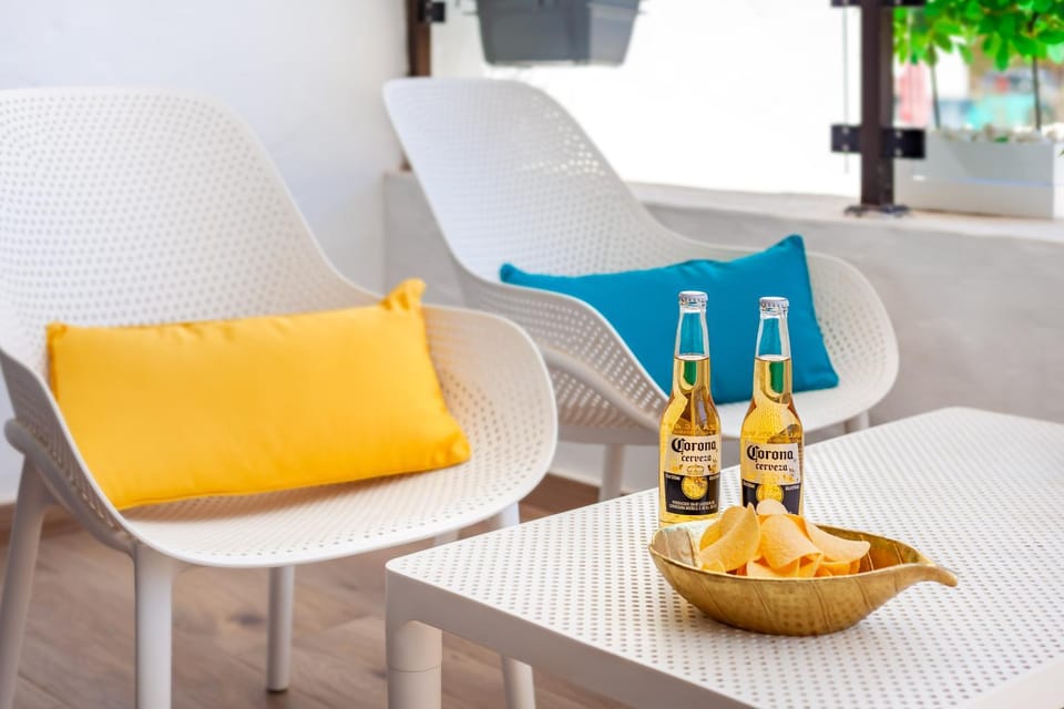 Casa LOLA - Renovated Apt close to Center and Beach Apartment in Puerto Rico de Gran Canaria