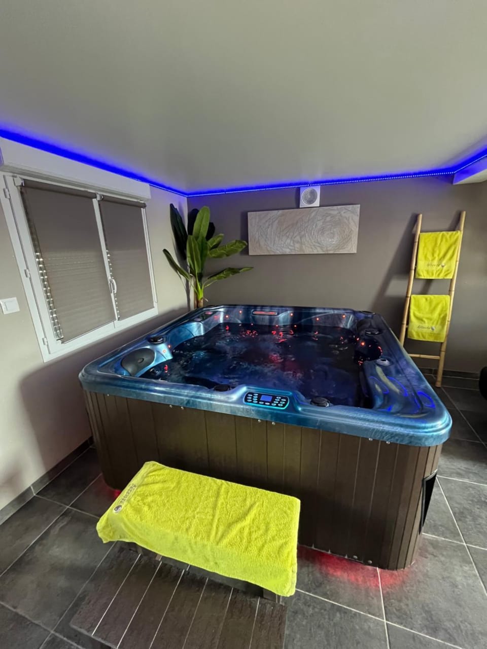 Hot Tub