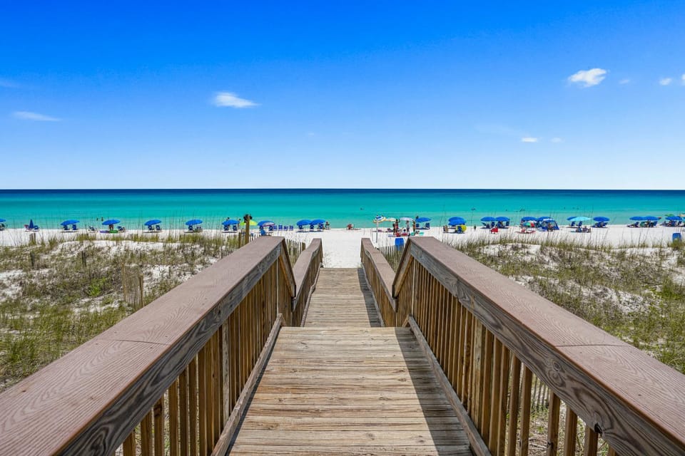 Cabana Club 401 House in Destin
