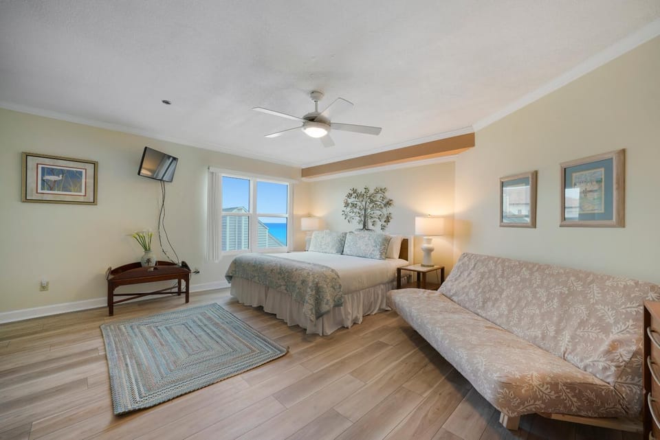 Cabana Club 401 House in Destin
