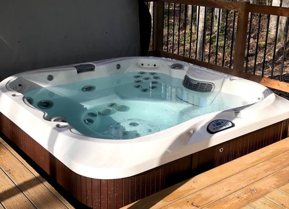 Hot Tub