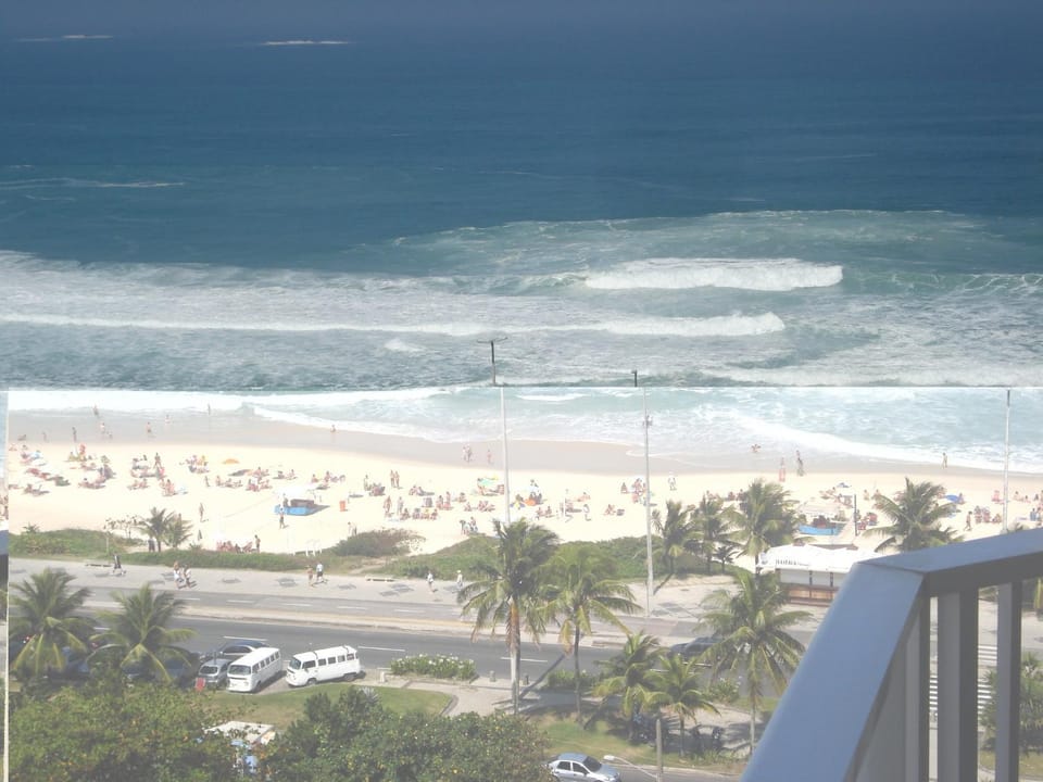 Beach, Area and facilities