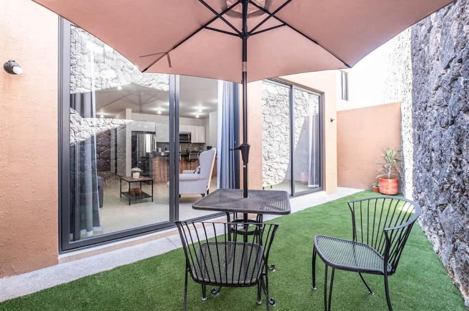 Patio, Balcony/Terrace, Seating area, Garden view