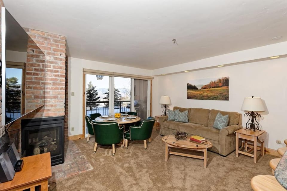 Snowmass Village 3 Bedroom Deluxe At Crestwood Apartment in Snowmass Village