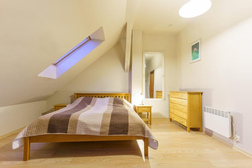 Bed, View (from property/room), View (from property/room), Other, Other, Other, Photo of the whole room, Bedroom