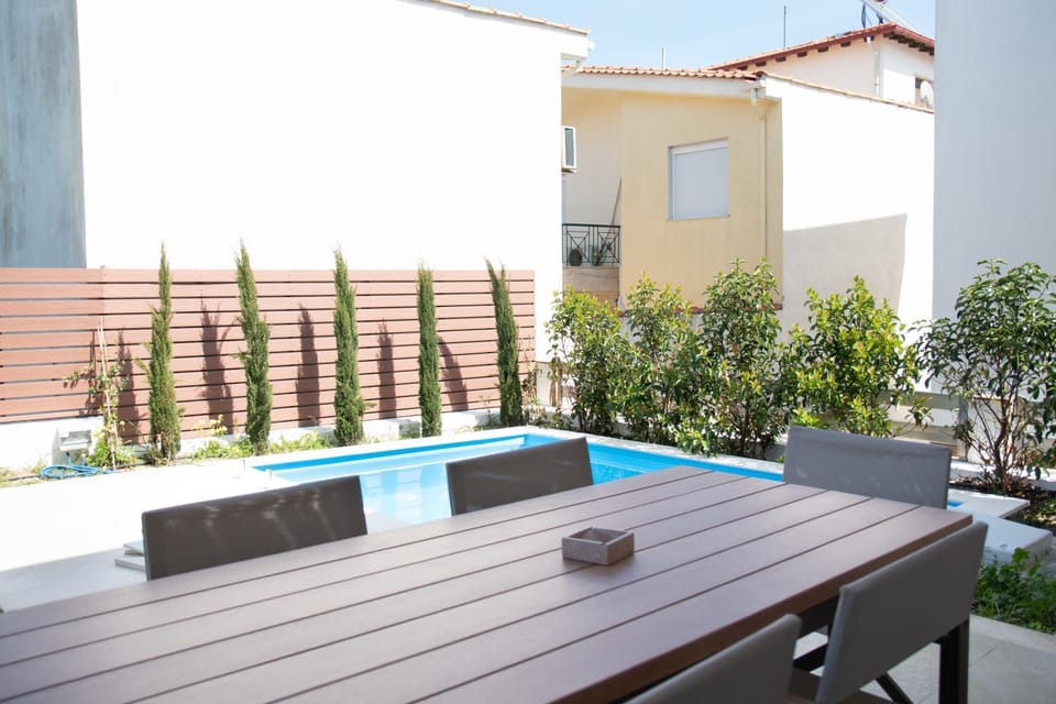 Patio, Balcony/Terrace, Swimming pool