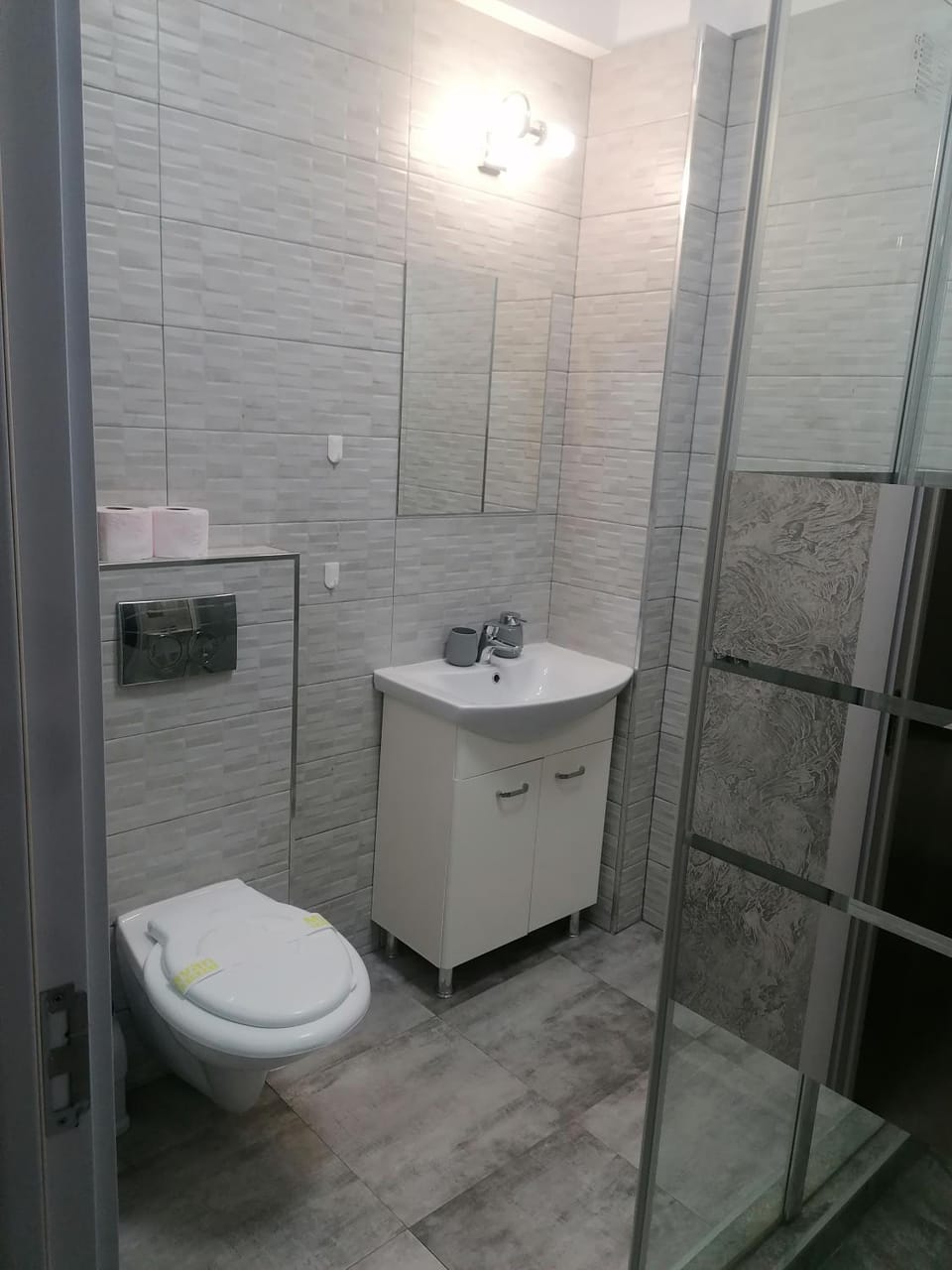 Shower, Toilet, Bathroom
