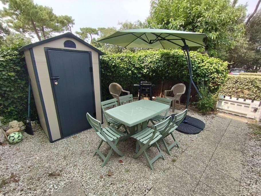 Patio, Garden, Balcony/Terrace, Garden view