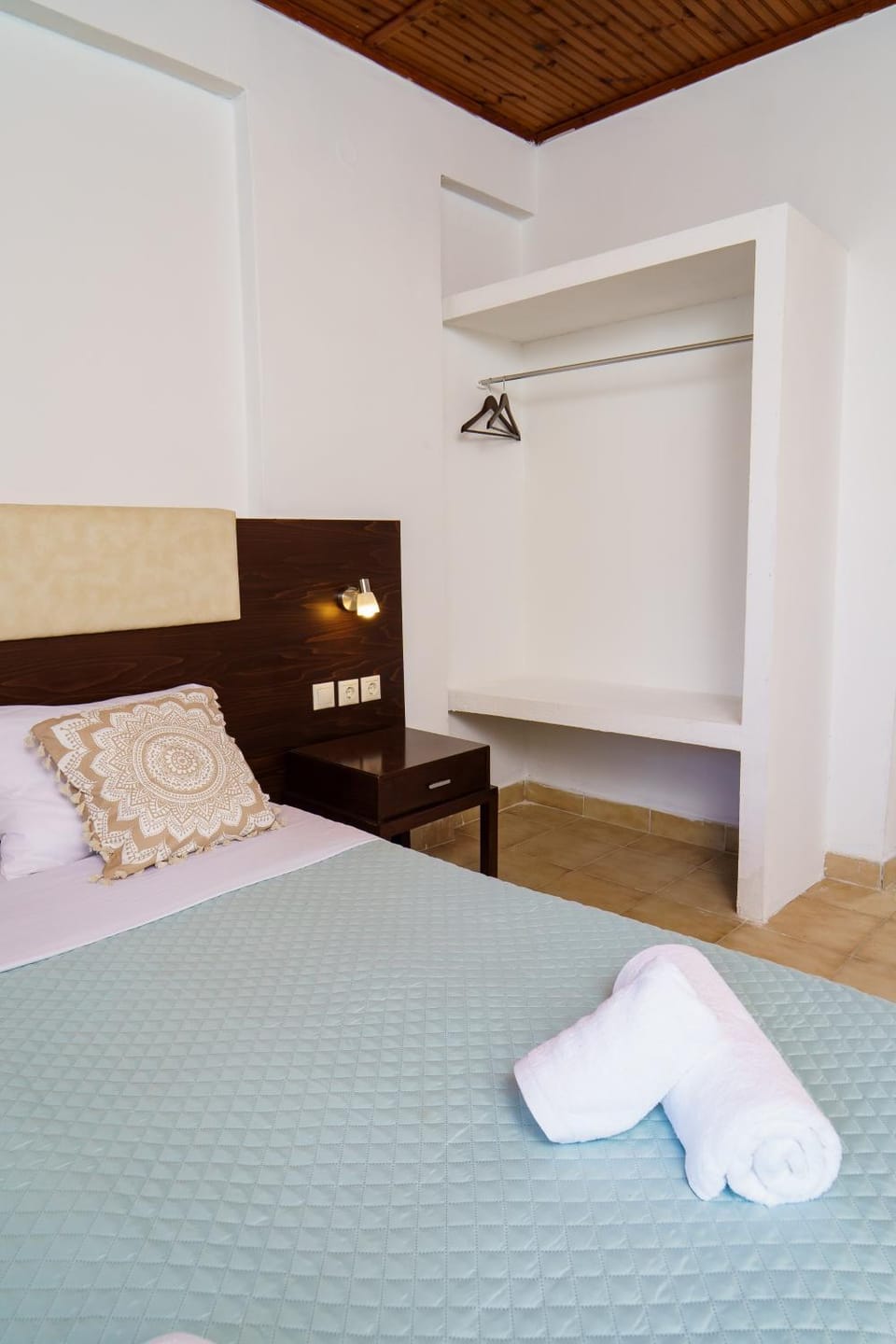 Bedroom, wardrobe