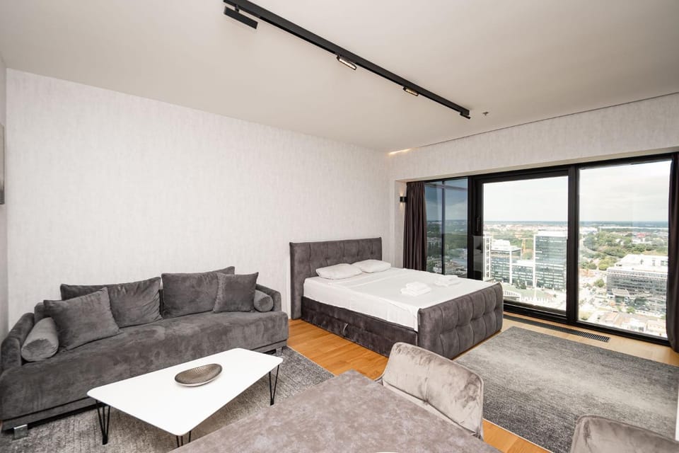 West Tower Luxury Apartment in Belgrade