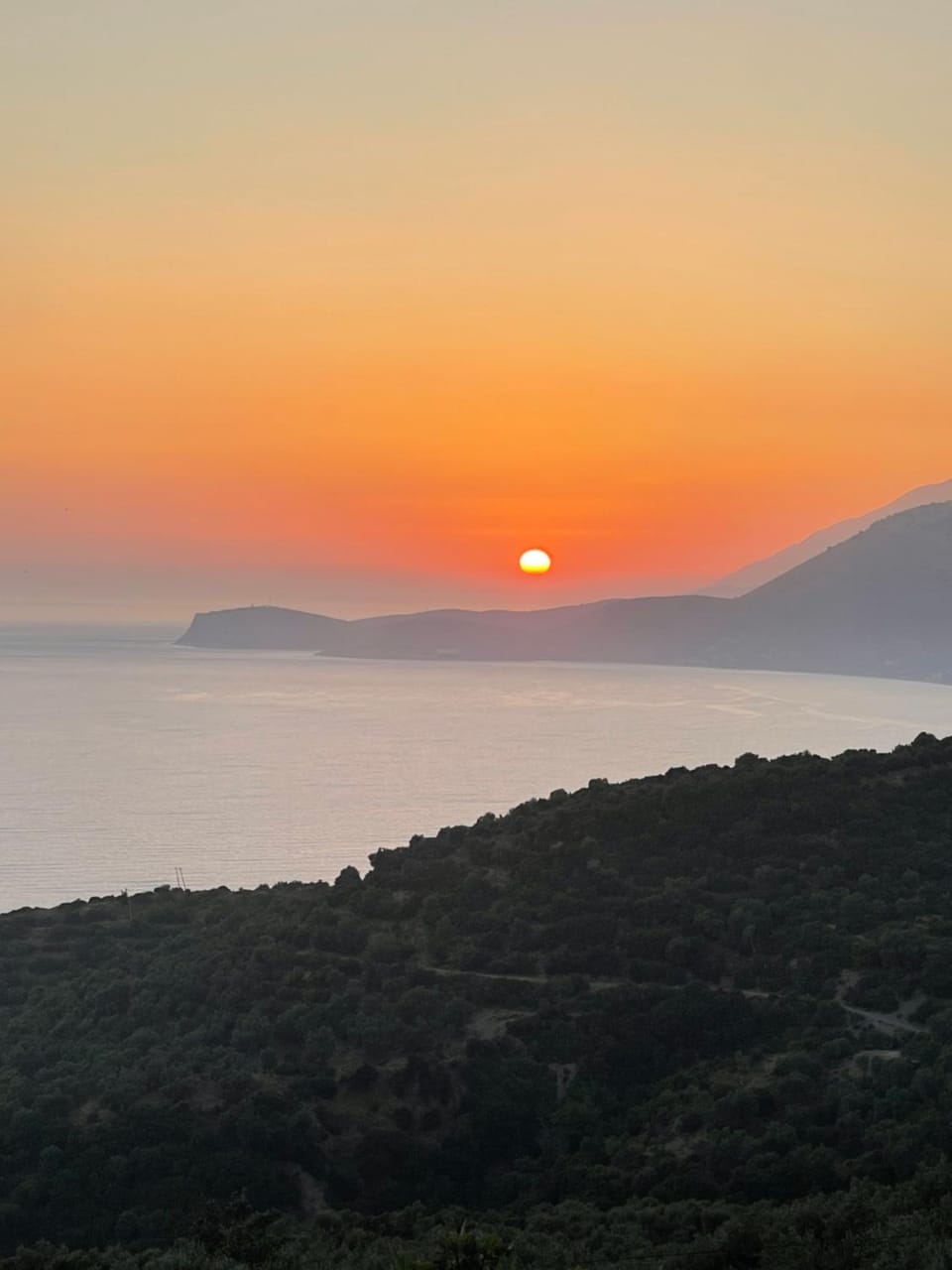 Day, Natural landscape, Mountain view, Sea view, Sunset