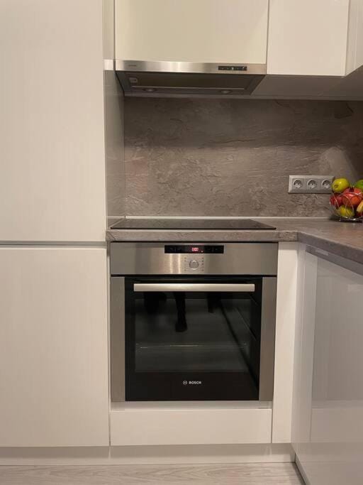 ВАРНА СИТИ ПАРК С ПАРКОМЯСТО Apartment in Varna