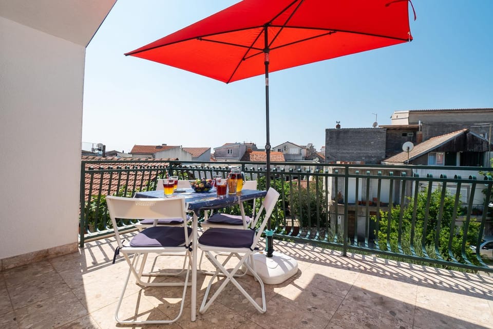 View (from property/room), Balcony/Terrace