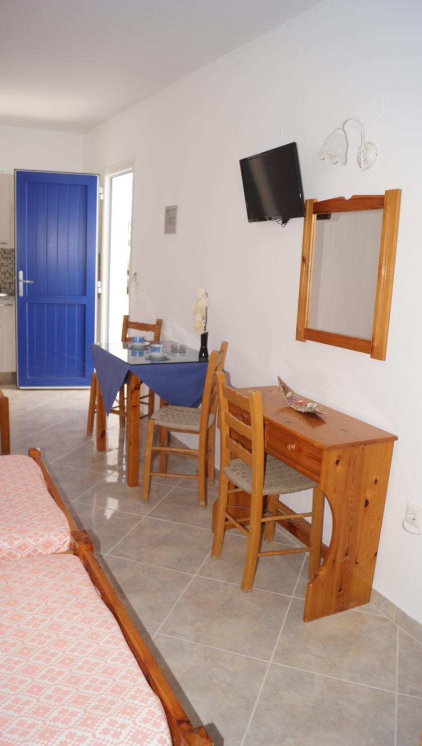 Studios Vagos 1 Apartment in Agios Prokopios