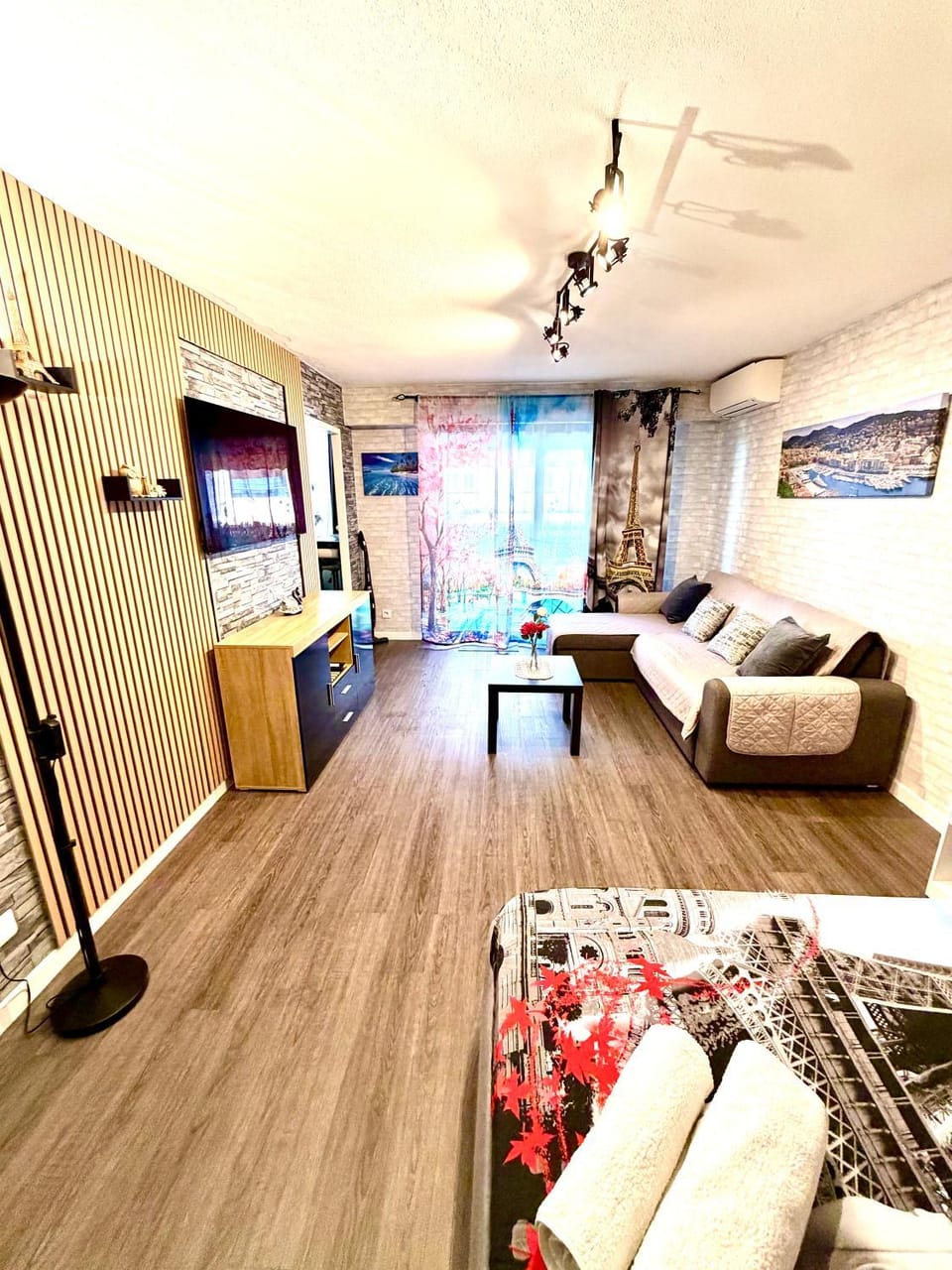 studio city center beach side free paddle beautiful terrace Apartment in Nice