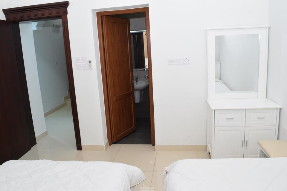 Toilet, Bathroom, Bedroom