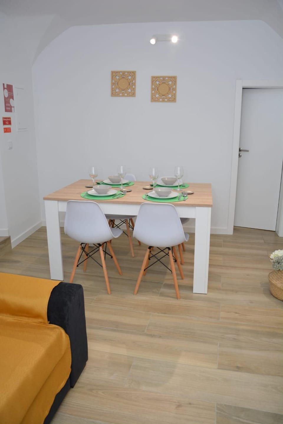 Living room, Dining area