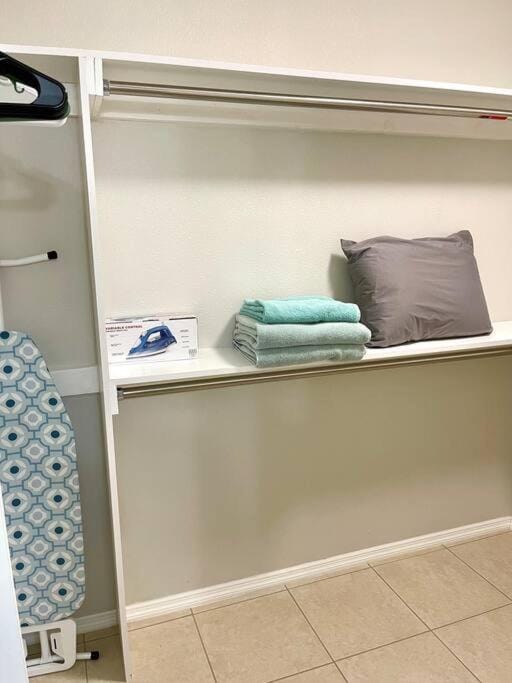 Bedroom, wardrobe