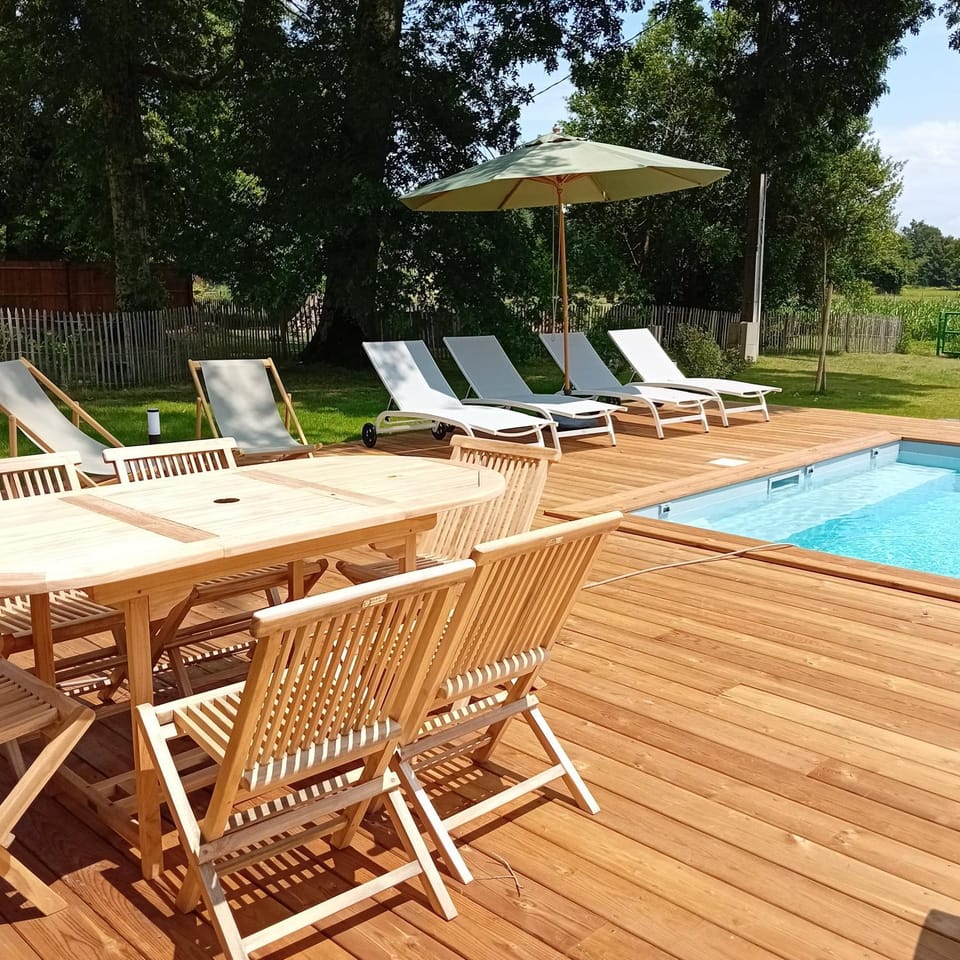 Balcony/Terrace, Garden view, Pool view, sunbed