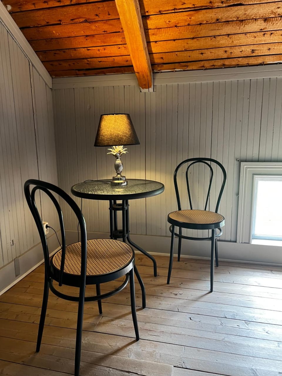 Seating area