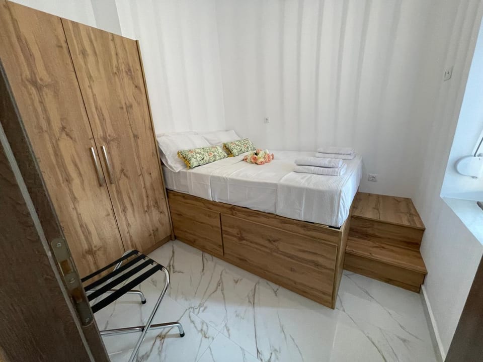 Photo of the whole room, Bedroom, hair dresser, towels, wardrobe