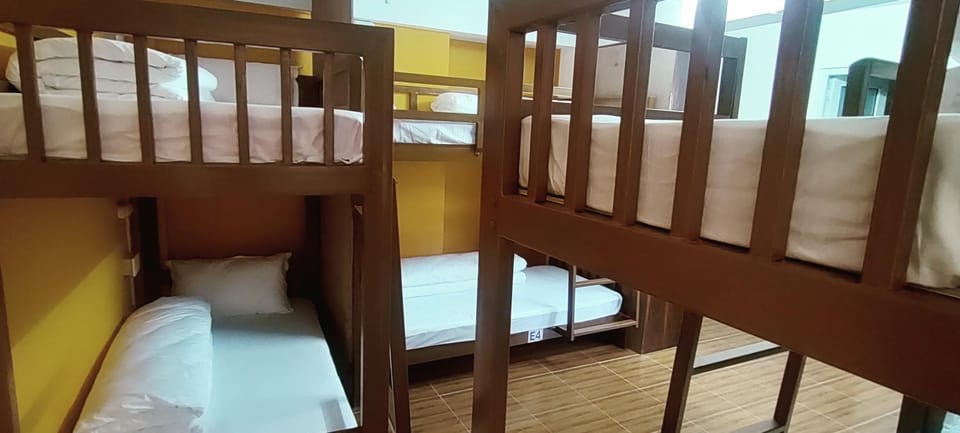 bunk bed