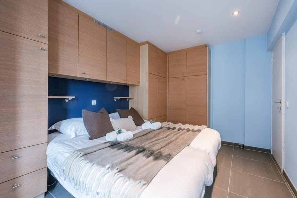 Casiola - Spacious apartment with private car park Apartment in Bruges