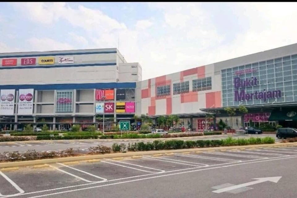 Modern COZY SINGLE STOREY HOUSE ```` ALMA JUSCO BM House in Penang