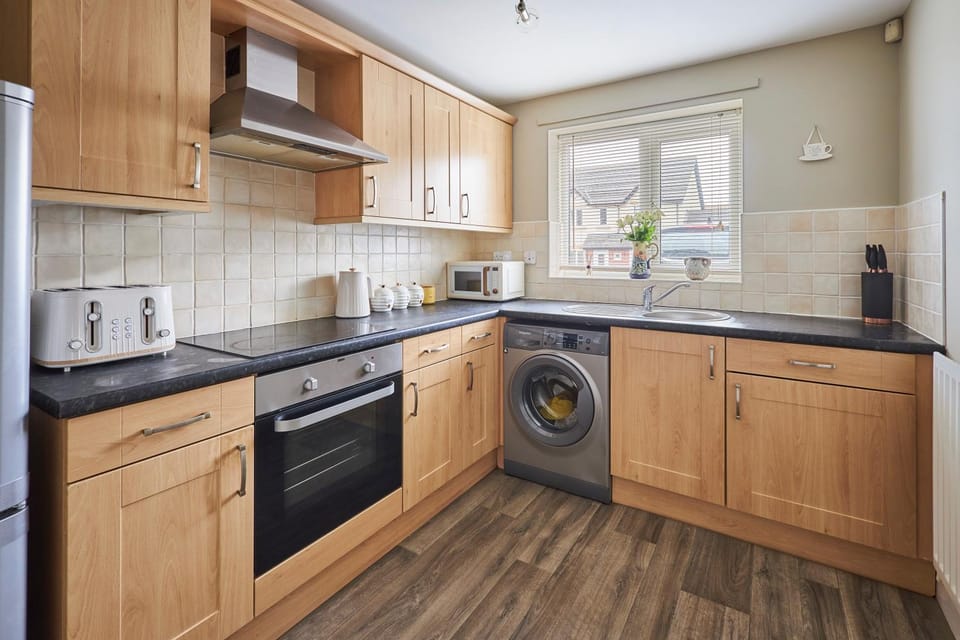 Coffee/tea facilities, Kitchen or kitchenette, minibar, pet friendly, stove, toaster, washing machine