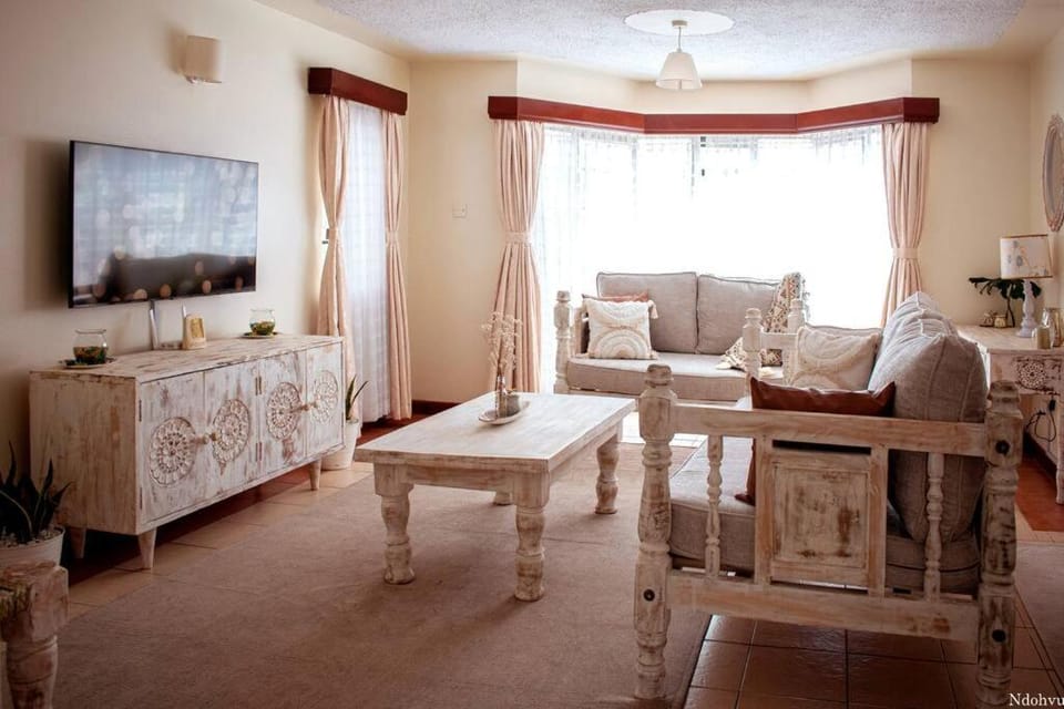 Warm & Cozy 2-Br Apartment. 10 mins from City Centre Apartment in Nairobi