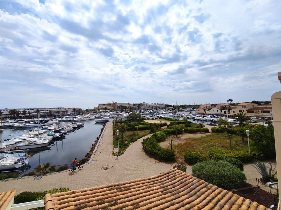 Appart 152, Port Soleil au village naturiste Apartment in Agde