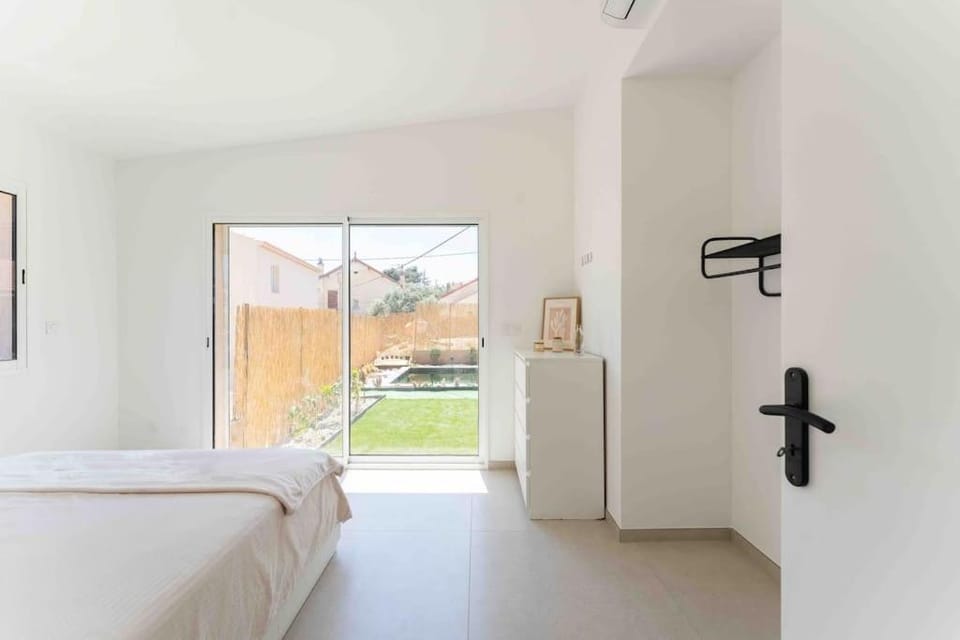 Villa 8 pers 5 min Marseille House in Marseille