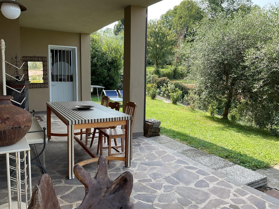 Apartment with lake view and garden House in Province of Brescia