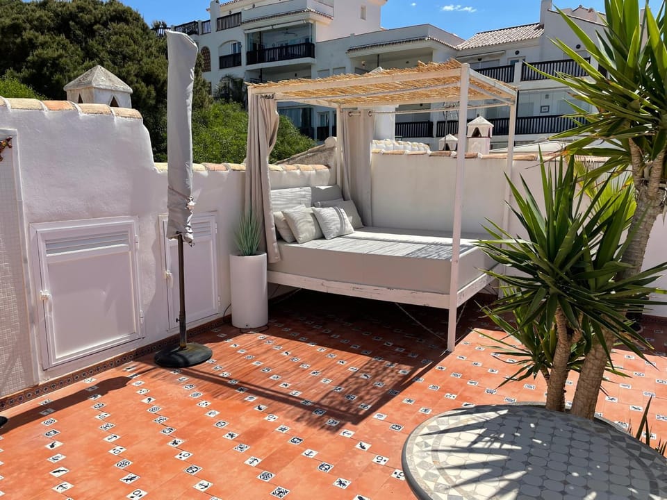 sunbed