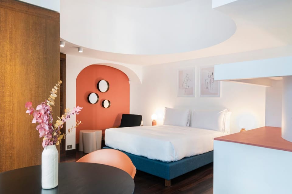 Borgonuovo Apartment in Milan