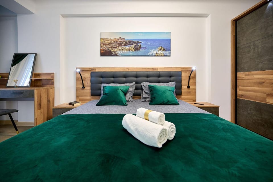 Star Apartment in Infinity Beach Resort - parking Apartment in Constanța County